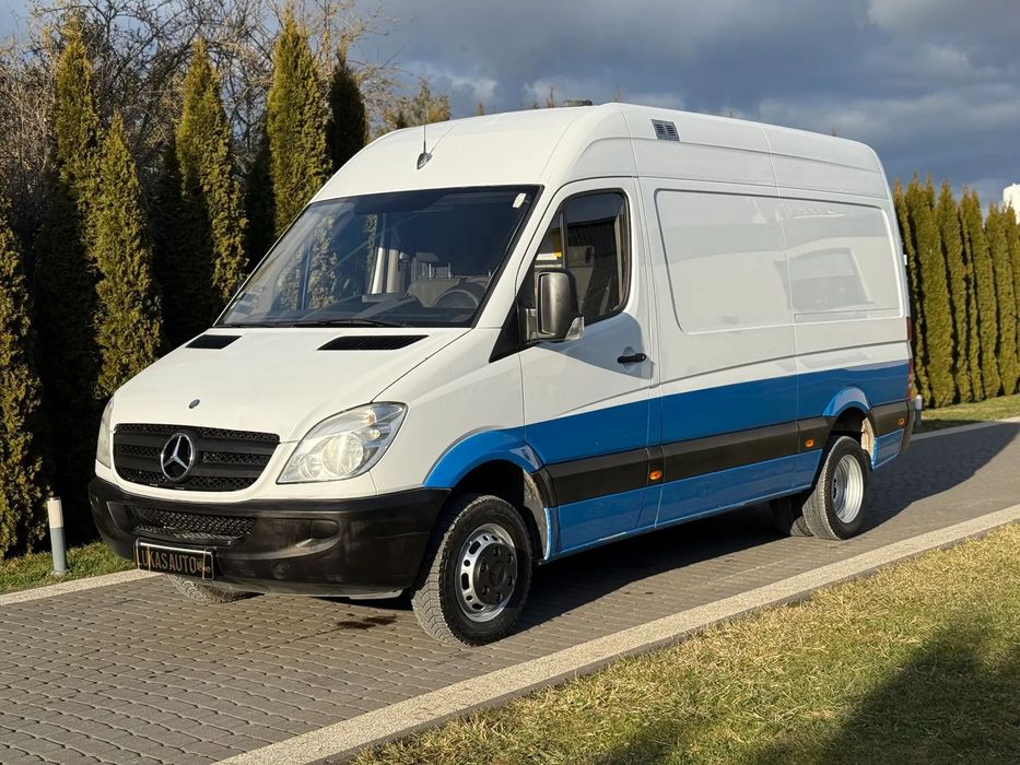 Mercedes-Benz SPRINTER 516 3,5 T MANUAL