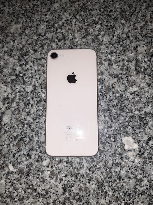 Vendo iphone 8 semi-novo