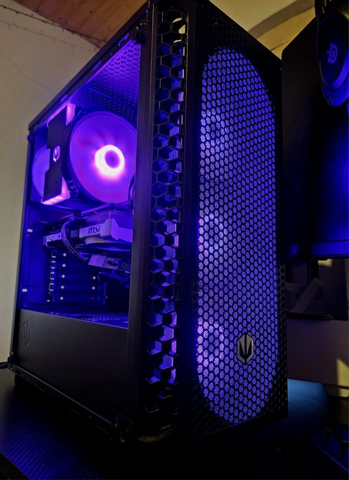 NOWY Komputer gamingowy RTX 5070/RYZEN 7500F/16GB/M.2/GWARANCJA!