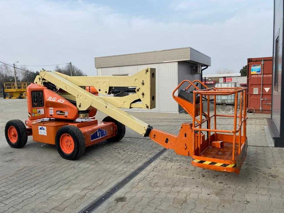 Wynajem podnośnika zwyżka 16 metrów HAULOTTE JLG GENIE MANITOU