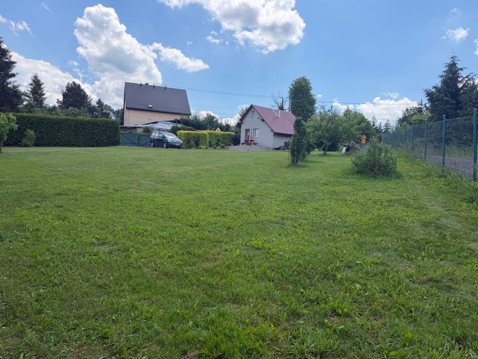 DZIAŁKA BUDOWLANA 1200 m² z domkiem 24 m² | Koniaków - Więcej