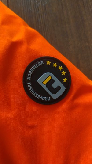 Nowe ogrodniczki robocze i kurtka odblaskowa Knoxfield