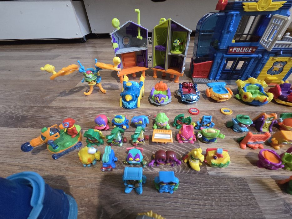 Kolekcja SuperThings SuperZings