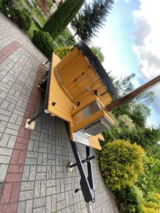 Mobilna Balia jacuzzi bania na kołach