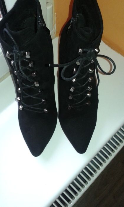 Botki lekko ocieplane Vices r.41 jak Nowe