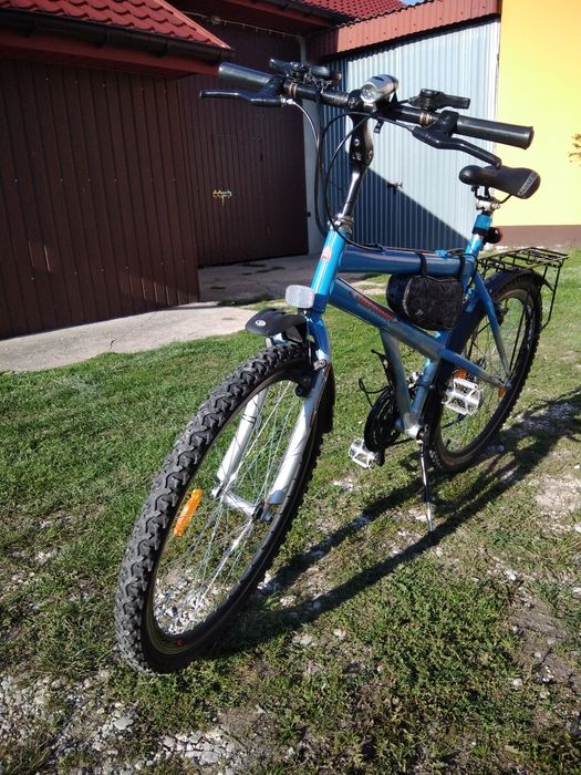 Rower                     .