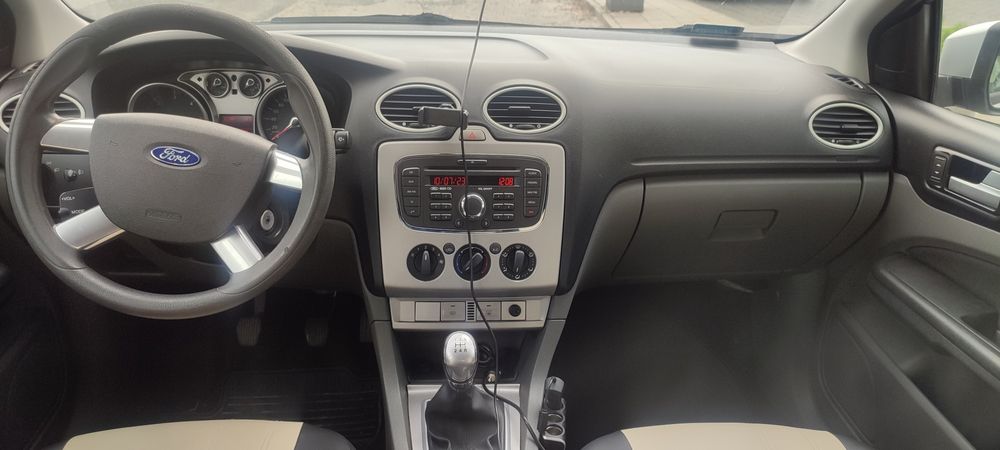 Ford Focus MK2 AMBIENTE 1.8 TDCi