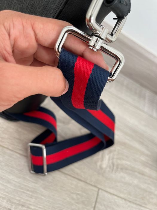 Bolsa Gucci preta