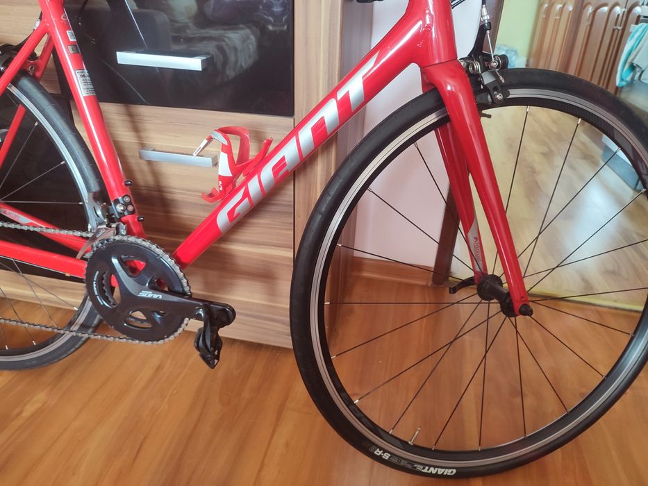 Rower szosowy Giant Contend rozm.L