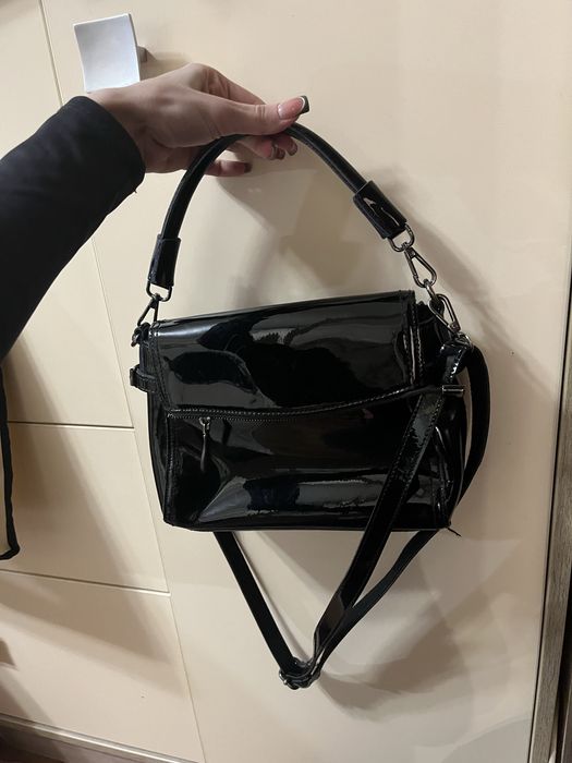 Сумка жіноча лакова