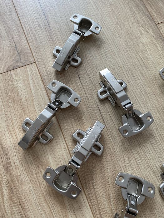 zawiasy  Hettich 8!szt