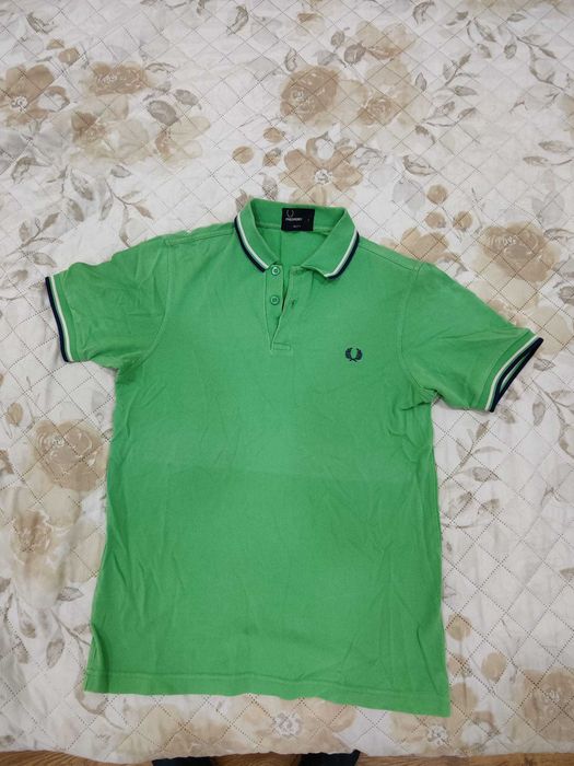 Polo Fred Perry tam. S em excelente estado.