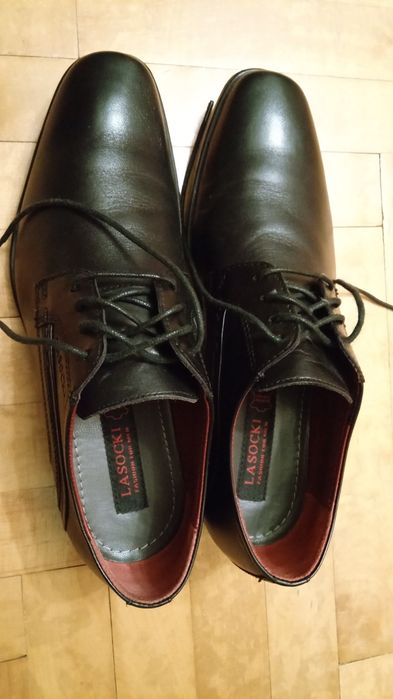 Buty półbuty garniturowe Lasocki 40