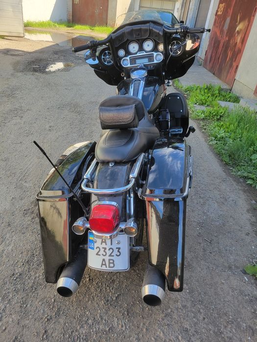 Harley Davidson FLHX Street glide 1.6