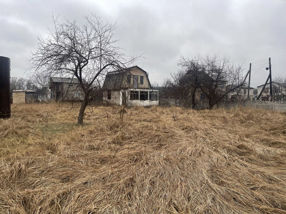 Гарний участок в Куліши