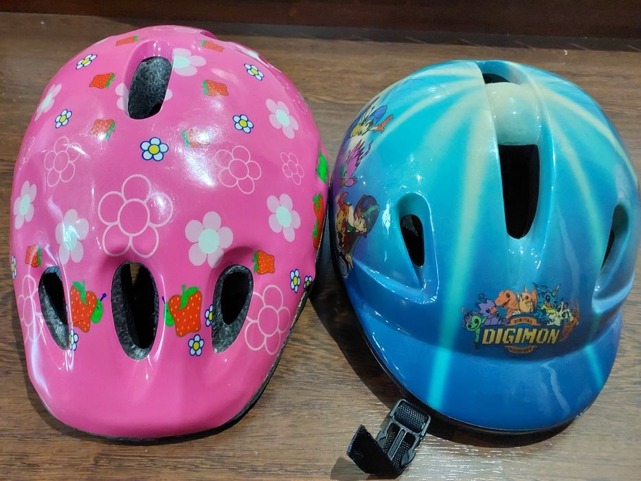 2 Capacetes criança tam S