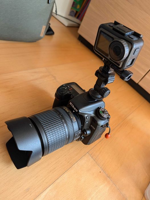 Nikon D7500 Full Extras - Flash, Microfone, ActionCam