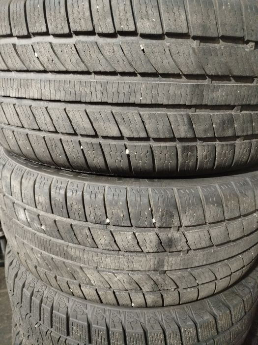 Продам шины 225/45/17. KAPSEN.
