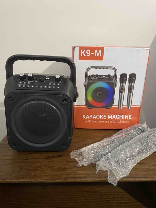Караоке машина К9-М з двома бездротовими мікрофонами та LED підсвідчув