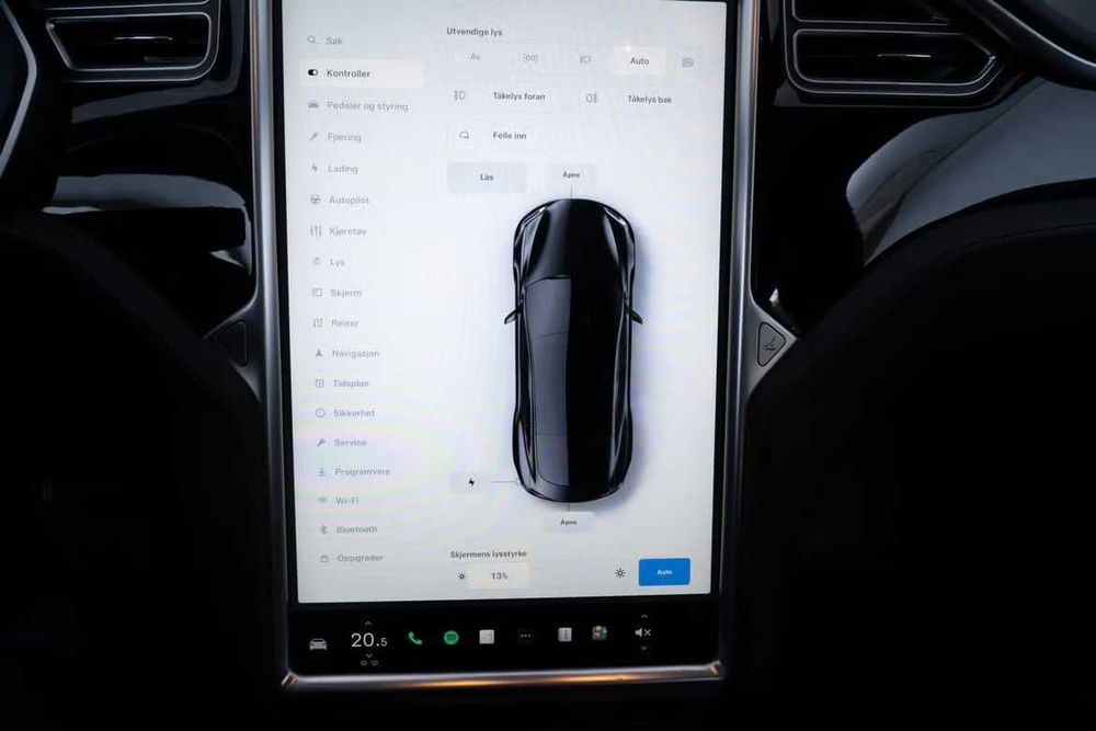 Tesla Model S 100D 2018 року з Європи