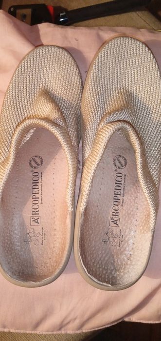 Àrcopedico dá-te asas! - Chinelos arcopédico-10E-Cinto antigo2EDesde2E