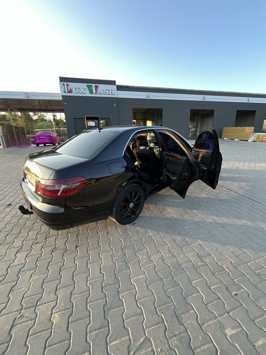 Mercedes-benz w212 e250  2.2d