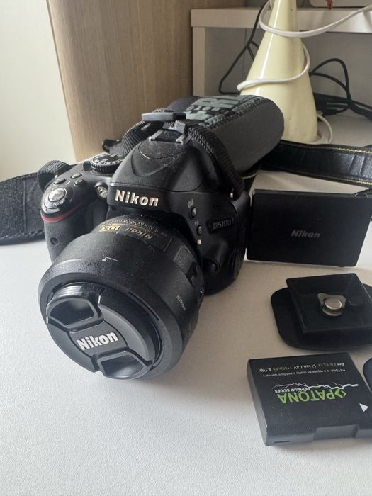 Aparat nikon d5100 DX