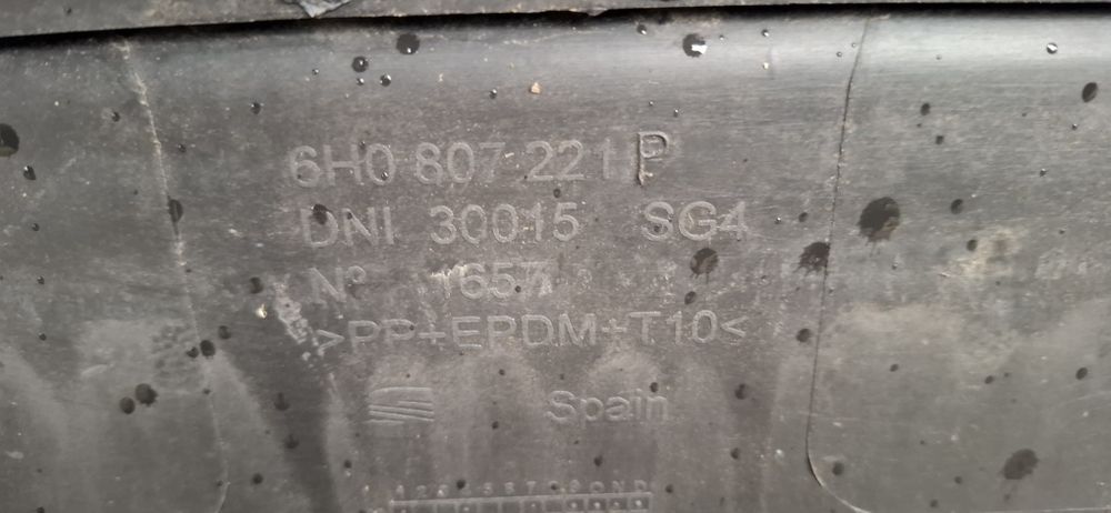 Zderzak Przód Seat Arosa