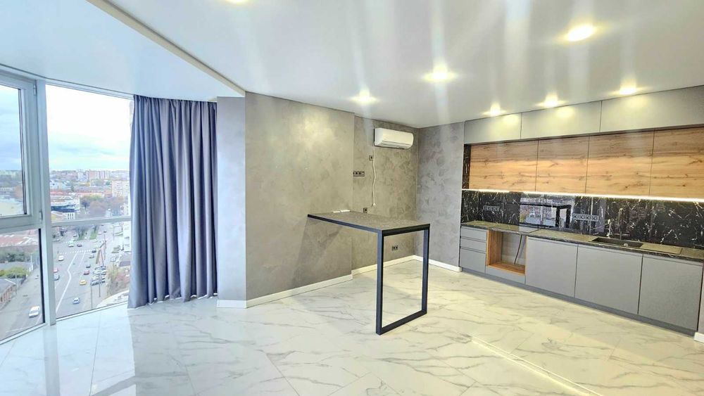 Продам за вигідною ціною 2к в центрі міста! ЖК Гранд Палац