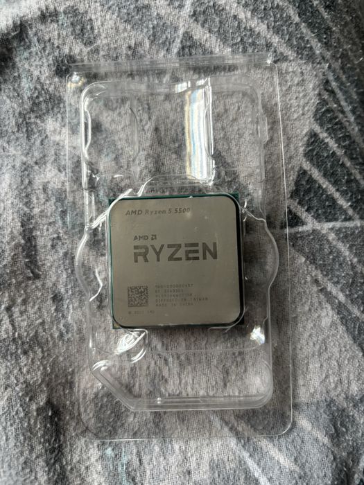 Sprzedam procesor AMD Ryzen 5 5500.