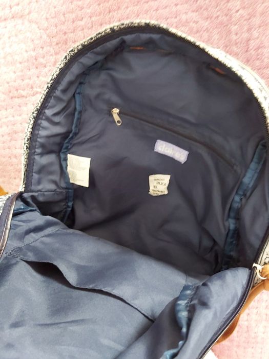 Mochila da Claire's como nova64737814143874121
