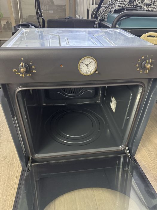 Духова шафа SMEG SF855AO (Італія)