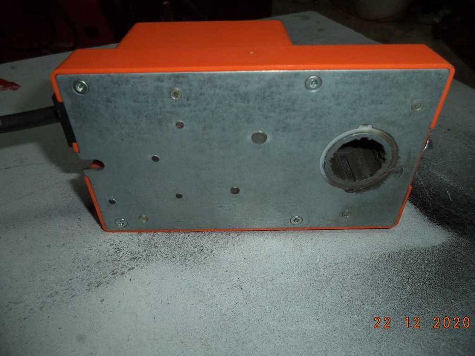 Siłownik BELIMO NM 24 A