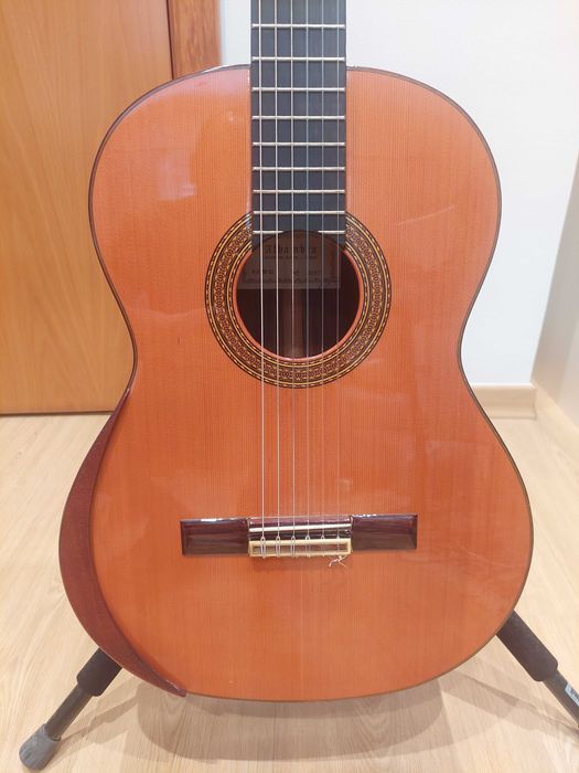 Guitarra Clássica Alhambra 9C