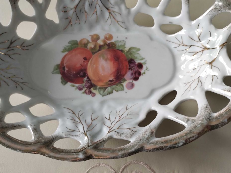 Koszyczek porcelanowy Parowa Steinmann