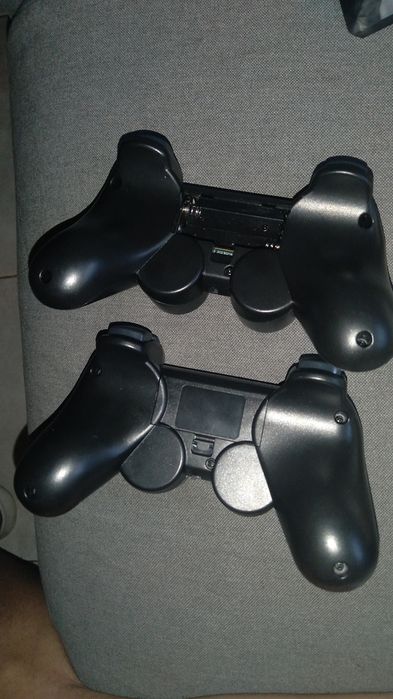 Dois Comandos sem fios PS2