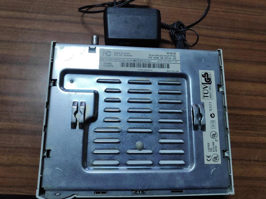 Hub 3Com TP16C Office Connect 16 portas64584977726337123