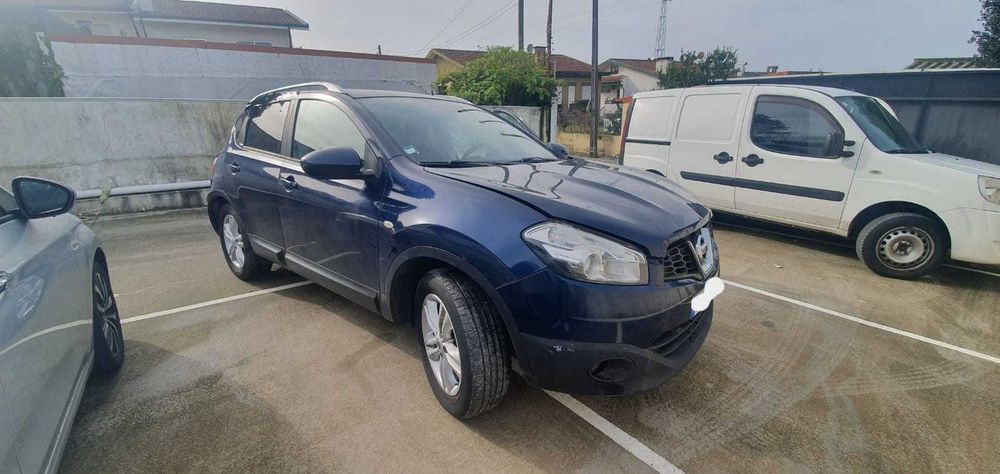 nissan qashqai 2012
