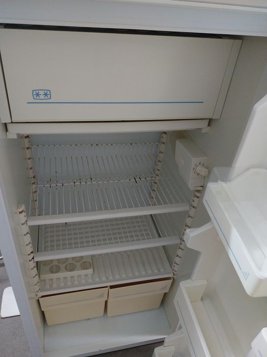 Frigorífico de uma porta