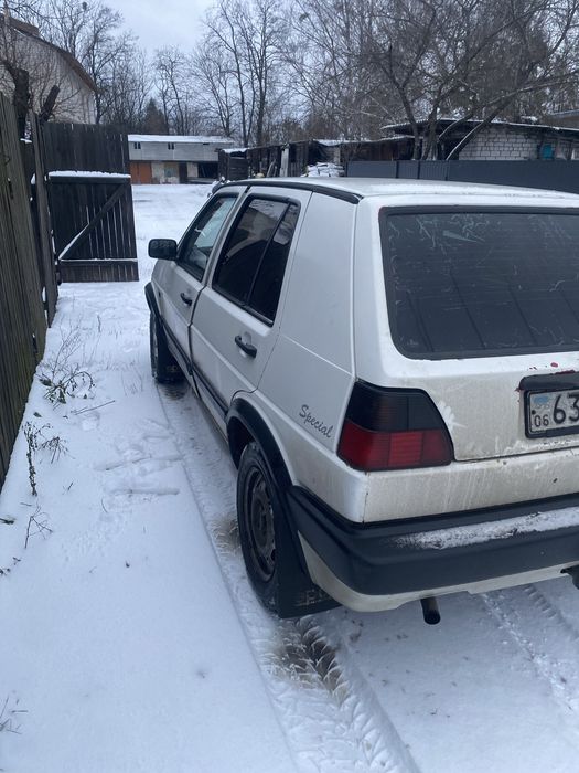 Продам  Голф 2 1.8 Газ,Бензин