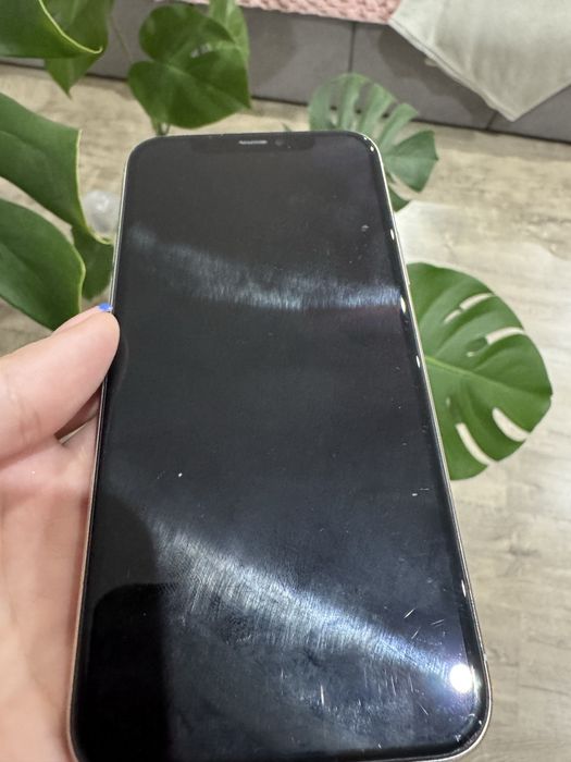 Iphone 11 pro bialy