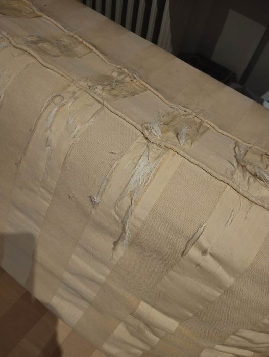 Sofá grande estrutura maciça em óptimo estado