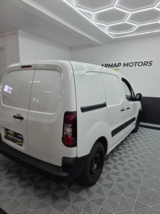 Citroen Berlingo iva dedutível