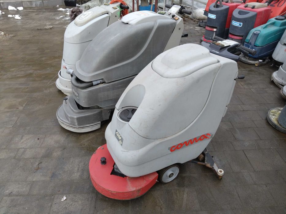 Profesjonalna szorowarka Comac  C45E