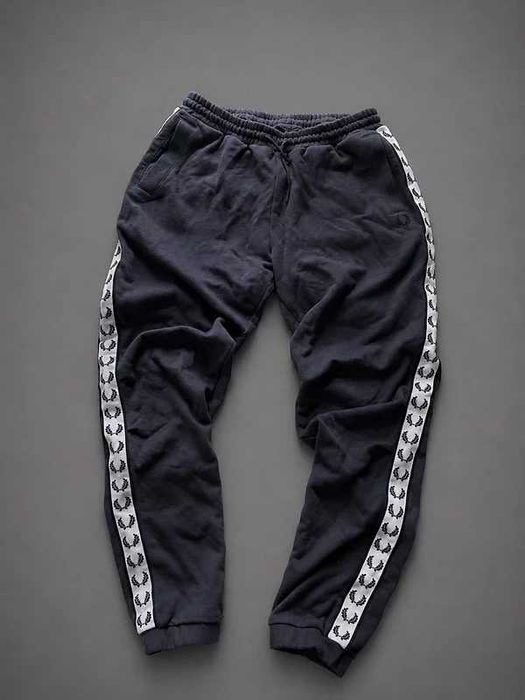 Fred Perry Taped Track Pants S