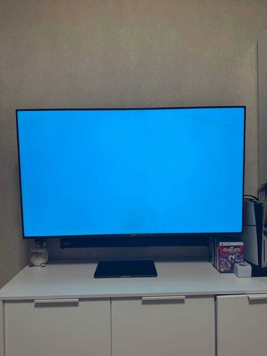 Продам телевізор Hisense 55U7KQ (55”, Mini-LED, 120Hz, 4K)