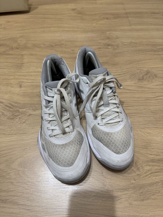 Кросвки Asics для тренеровок
