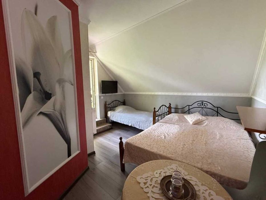 Продаж діючого готелю 900м². Ресторан. Б'юті-послуги. Центр.ID:721