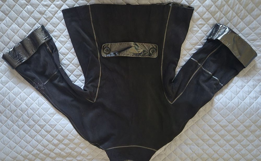 Куртка-піджак 42-46 чорна замшева