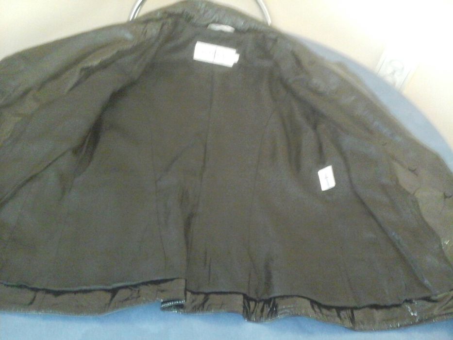 Продам куртку пиджак, кожа 44.46 р